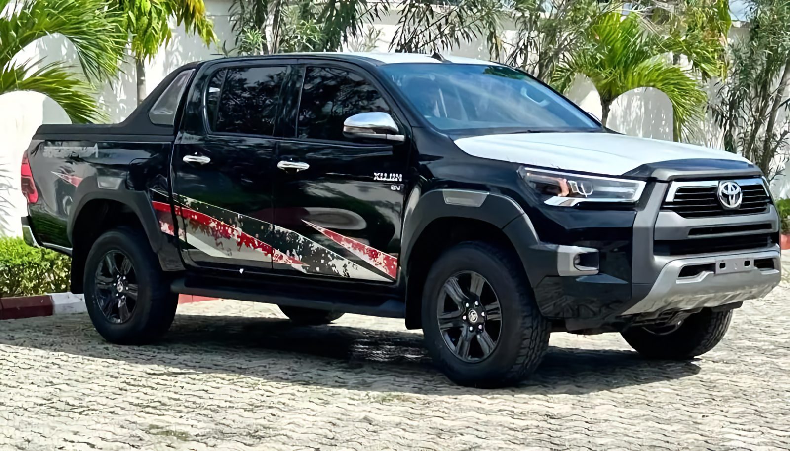 Vehicle channel